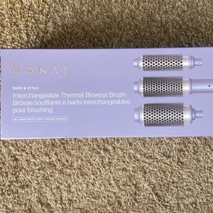 Monat thermal blow out brush